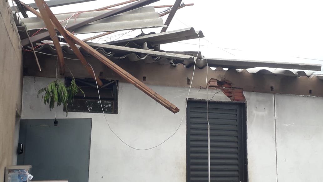 Após temporal assolar Caracol, Prefeitura oferece suporte para famílias do município