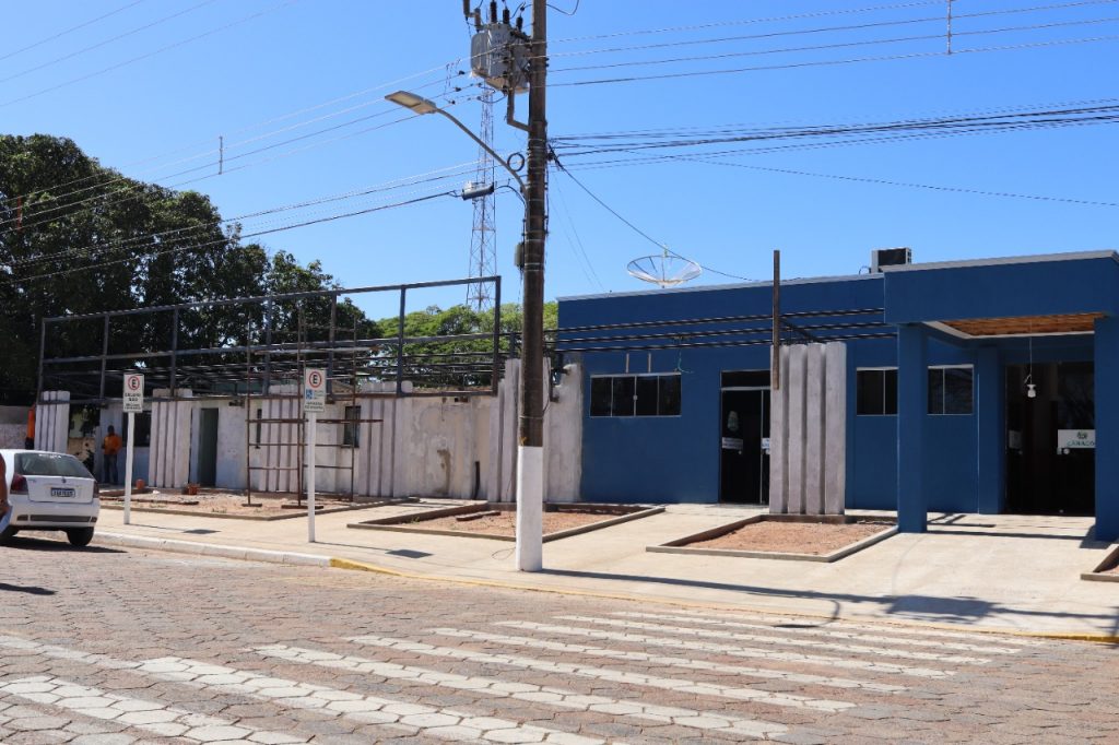 Prédio da Prefeitura de Caracol está sendo revitalizado