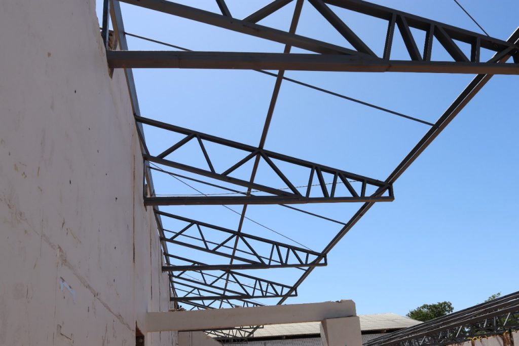 Prefeito Neco Pagliosa visita obras de reconstrução da Escola Estadual Dr. Rubens de Castro Pinto Prefeito Neco Pagliosa visita obras de reconstrução da Escola Estadual Dr. Rubens de Castro Pinto