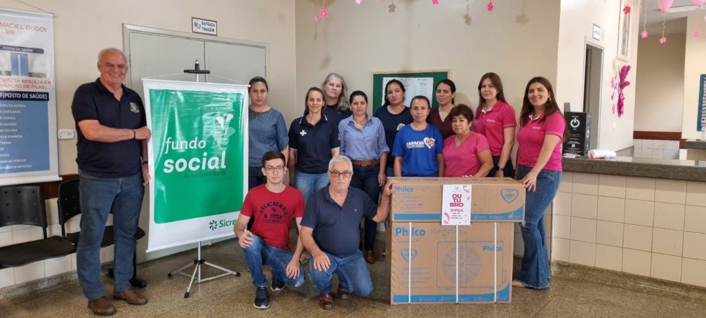Sicredi de Caracol doa ar condicionado para Hospital Beneficente do município