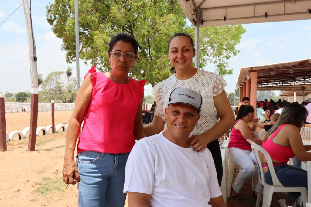 Servidores públicos de Caracol celebram seu dia com uma grande festa