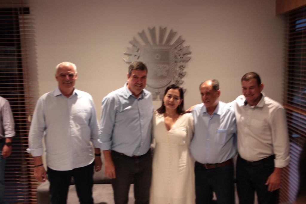 Direto de Campo Grande, Prefeito Neco Pagliosa e Governador Riedel anunciam diversas obras para Caracol