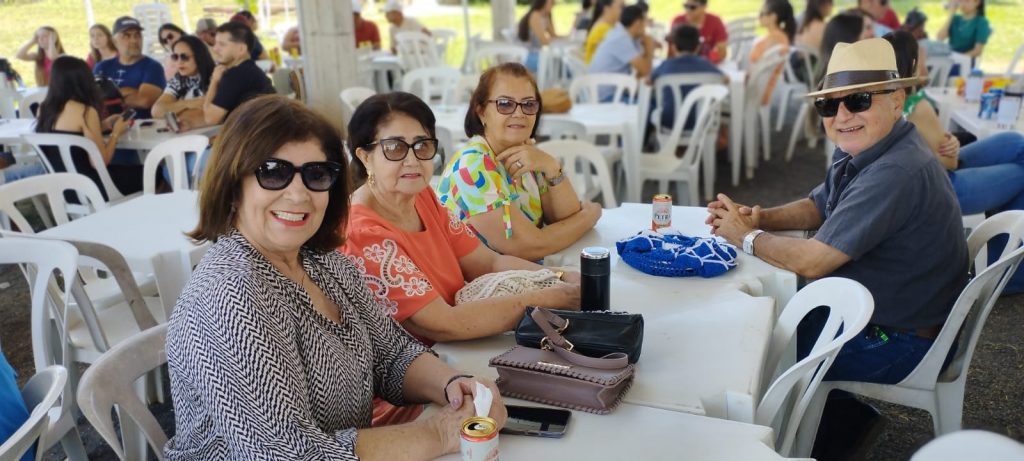 Prefeitura de Caracol comemora Dia do Servidor Público com churrasco e boa música