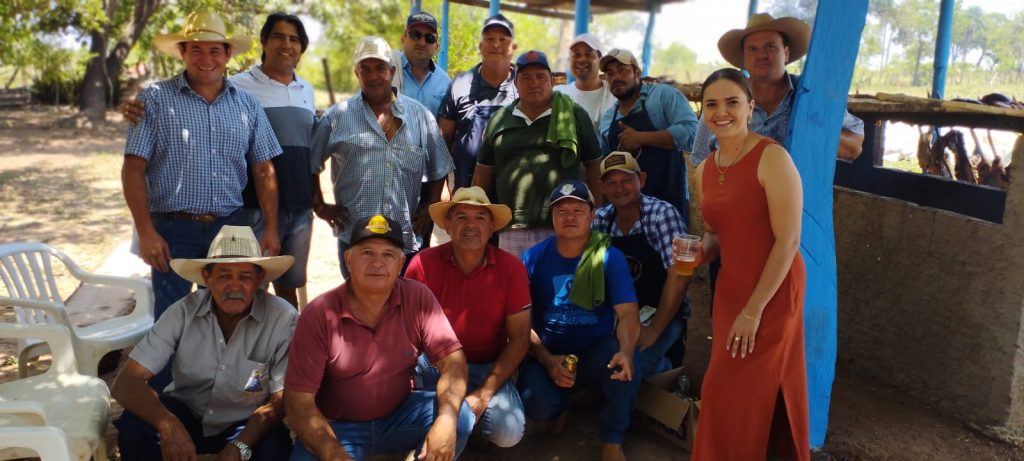 Prefeitura de Caracol comemora Dia do Servidor Público com churrasco e boa música