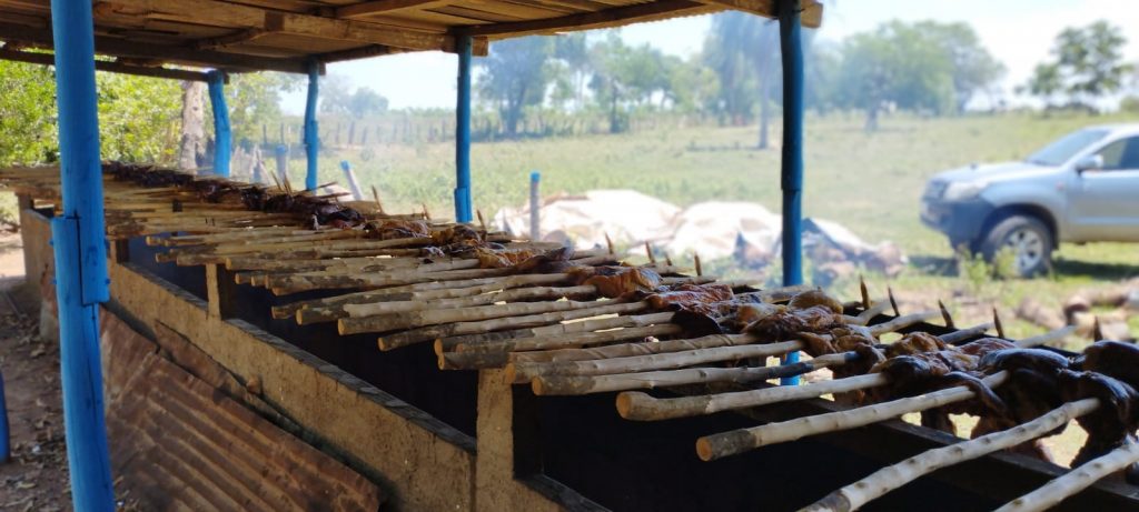 Prefeitura de Caracol comemora Dia do Servidor Público com churrasco e boa música