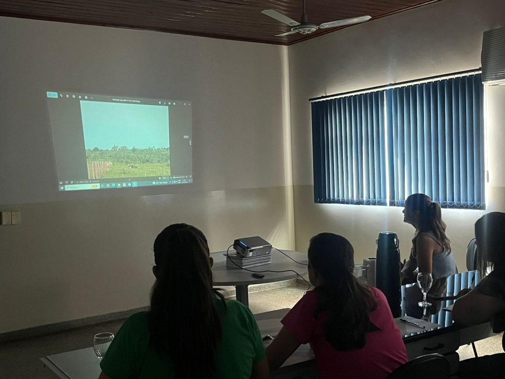 Fotografias dos estudantes da Rede Municipal de Ensino irão compor as capas dos Kits Escolares 2025