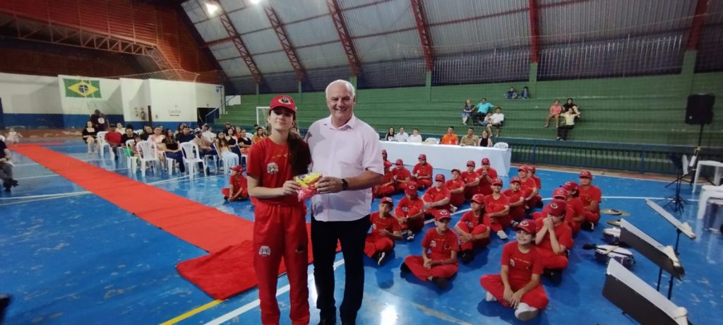 Projeto Bombeiros do Amanhã forma jovens cidadãos em Caracol