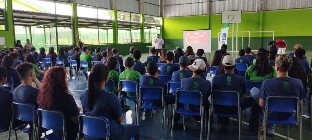 Prefeitura de Caracol promove ao educativa sobre os riscos do cigarro eletrnico