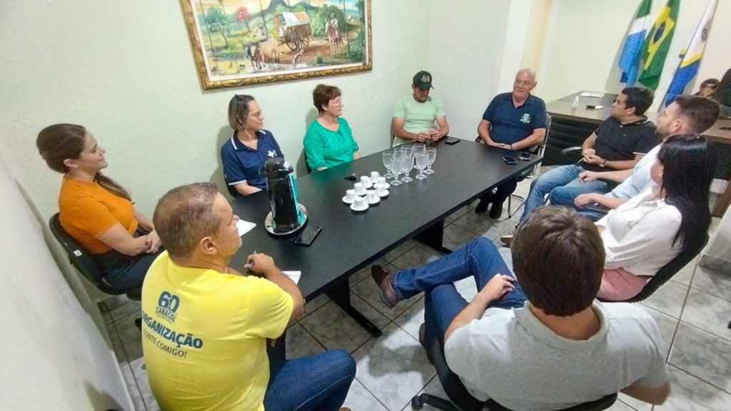 Deputado Beto Pereira visita Caracol e acompanha reforma do Ginásio fruto de sua emenda parlamentar Deputado Beto Pereira visita Caracol e acompanha reforma do Ginásio fruto de sua emenda parlamentar