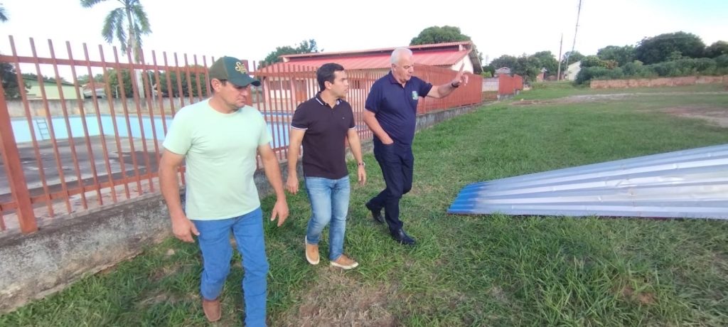 Deputado Beto Pereira visita Caracol e acompanha reforma do Ginásio fruto de sua emenda parlamentar Deputado Beto Pereira visita Caracol e acompanha reforma do Ginásio fruto de sua emenda parlamentar