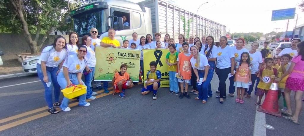 Caracol realiza Blitz Educativa e intensifica ações do Maio Amarelo e Maio Laranja Caracol realiza Blitz Educativa e intensifica ações do Maio Amarelo e Maio Laranja