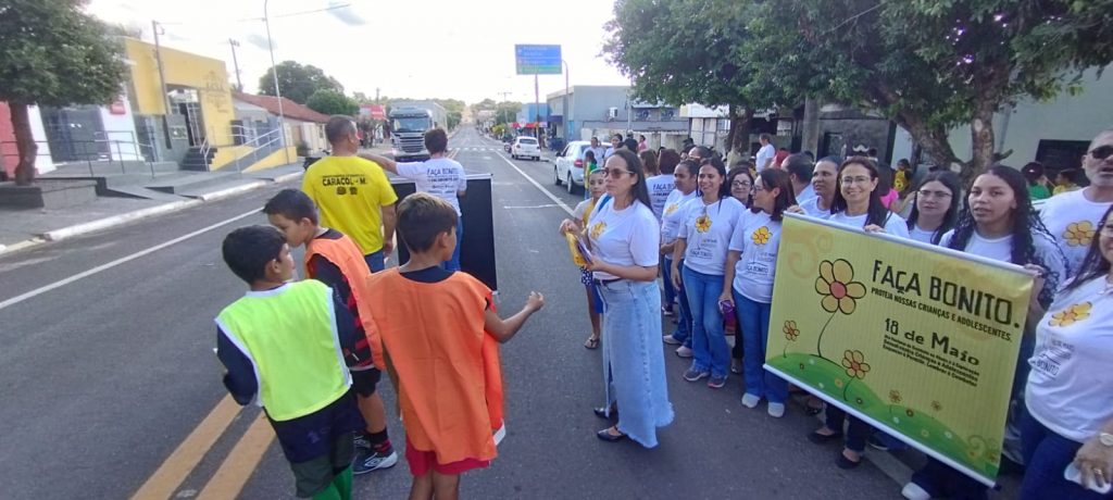 Caracol realiza Blitz Educativa e intensifica ações do Maio Amarelo e Maio Laranja Caracol realiza Blitz Educativa e intensifica ações do Maio Amarelo e Maio Laranja