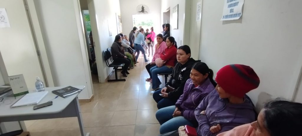 Junto com o frio, Assistência Social de Caracol entrega cobertores e carinho Junto com o frio, Assistência Social de Caracol entrega cobertores e carinho