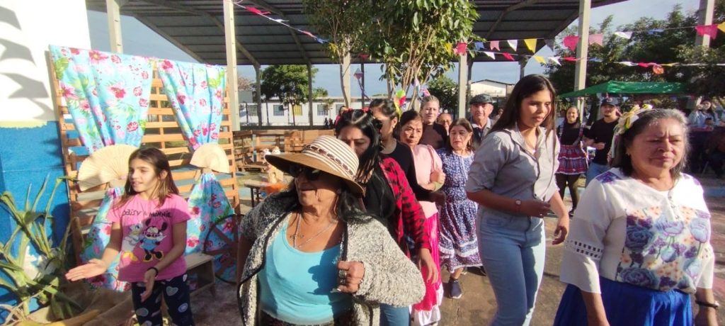 SCFV de Caracol celebra atividades do primeiro semestre com grande arraial SCFV de Caracol celebra atividades do primeiro semestre com grande arraial