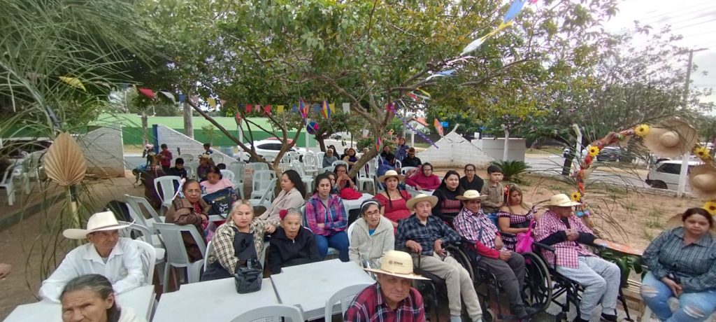 SCFV de Caracol celebra atividades do primeiro semestre com grande arraial SCFV de Caracol celebra atividades do primeiro semestre com grande arraial