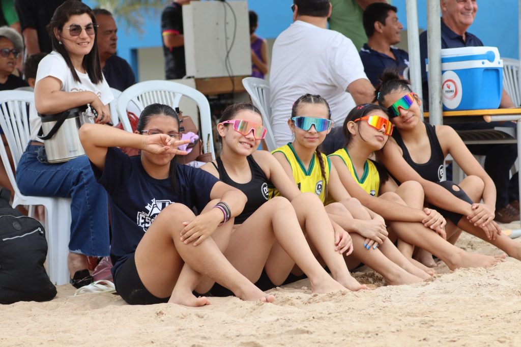 Caracol sediou a 1ª etapa do 3º Circuito Escolar de Vôlei de Praia Caracol sediou a 1ª etapa do 3º Circuito Escolar de Vôlei de Praia