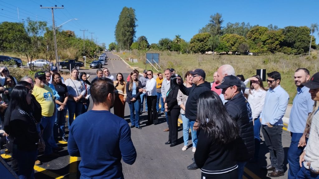 Prefeitura de Caracol entrega 26 novas casas e inaugura ponte de concreto