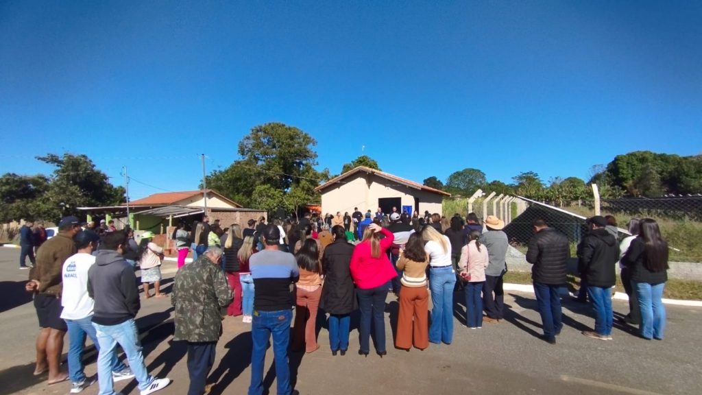 Prefeitura de Caracol entrega 26 novas casas e inaugura ponte de concreto