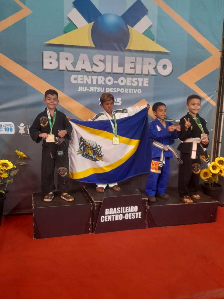 Projeto “ESPORTE +" Escola de Jiu-Jitsu conquista 11 medalhas no Campeonato Brasileiro Centro-Oeste