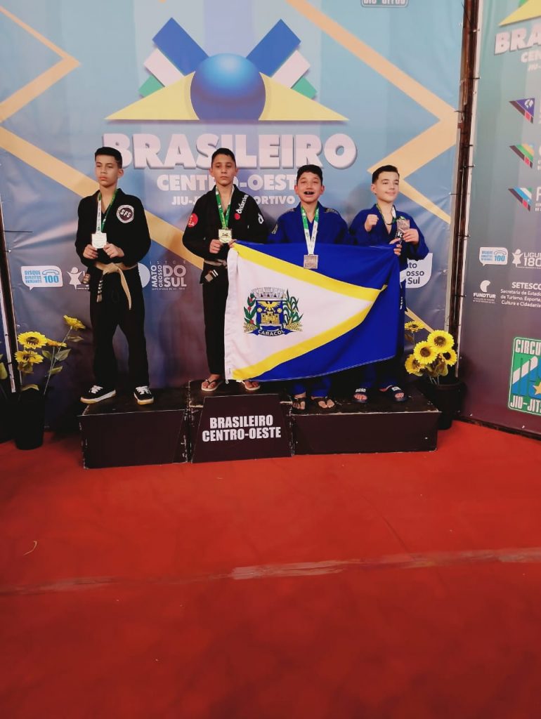 Projeto “ESPORTE +" Escola de Jiu-Jitsu conquista 11 medalhas no Campeonato Brasileiro Centro-Oeste