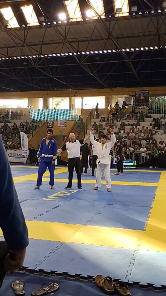 Projeto “ESPORTE +" Escola de Jiu-Jitsu conquista 11 medalhas no Campeonato Brasileiro Centro-Oeste