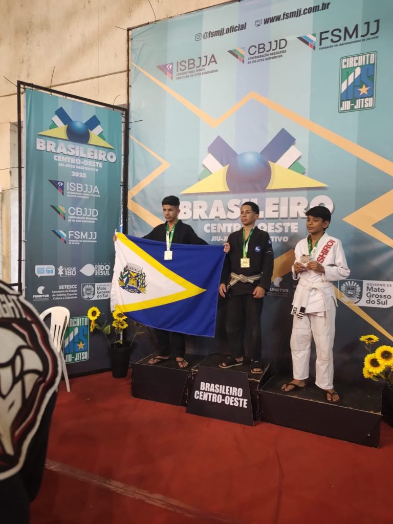 Projeto “ESPORTE +" Escola de Jiu-Jitsu conquista 11 medalhas no Campeonato Brasileiro Centro-Oeste