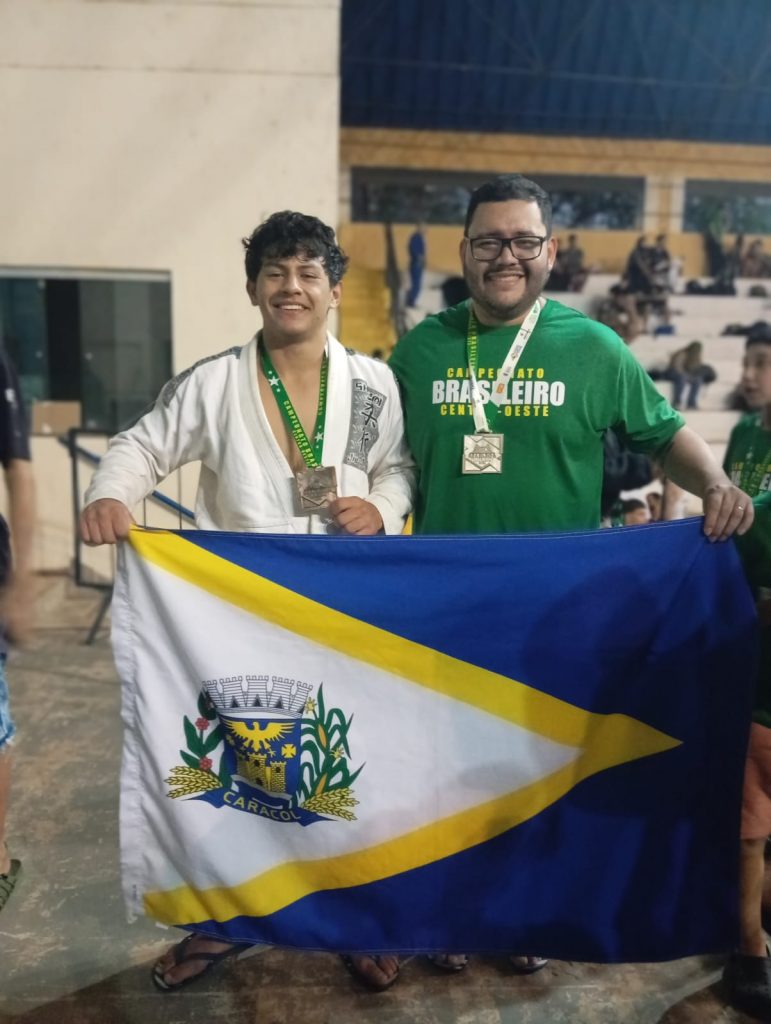 Projeto “ESPORTE +" Escola de Jiu-Jitsu conquista 11 medalhas no Campeonato Brasileiro Centro-Oeste