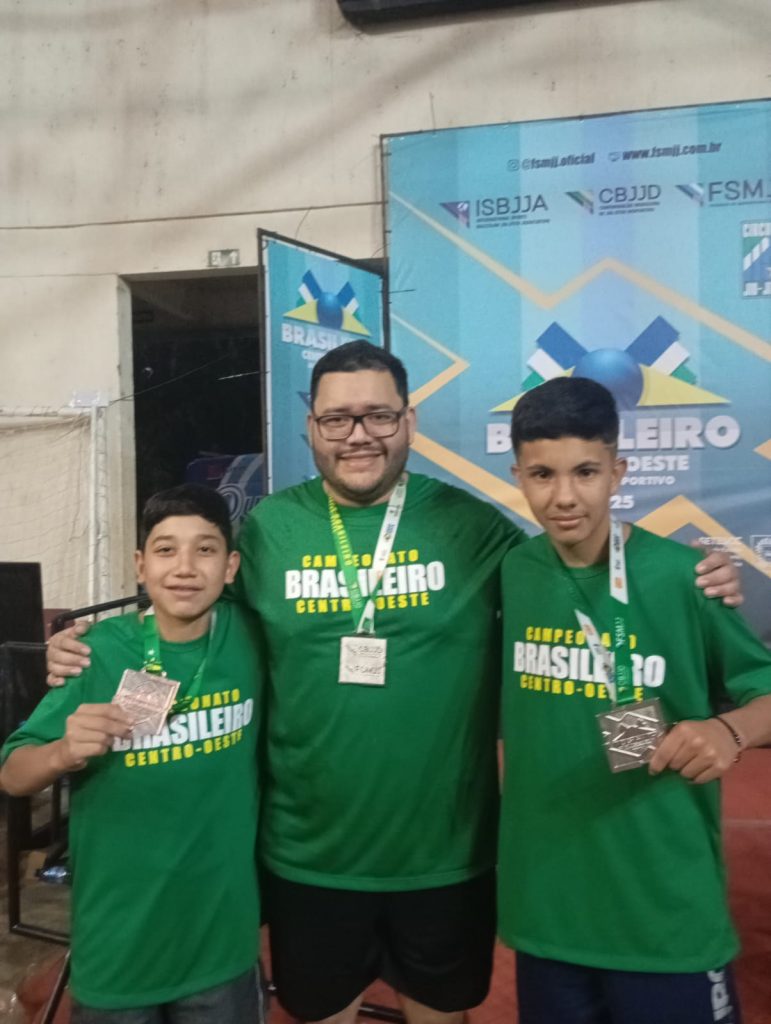 Projeto “ESPORTE +" Escola de Jiu-Jitsu conquista 11 medalhas no Campeonato Brasileiro Centro-Oeste