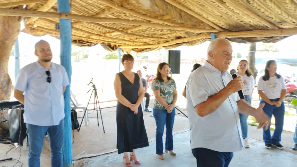 Prefeitura de Caracol promove almoço dançante para idosos do SCFV 60+ em parceria com Sicredi Prefeitura de Caracol promove almoço dançante para idosos do SCFV 60+ em parceria com Sicredi