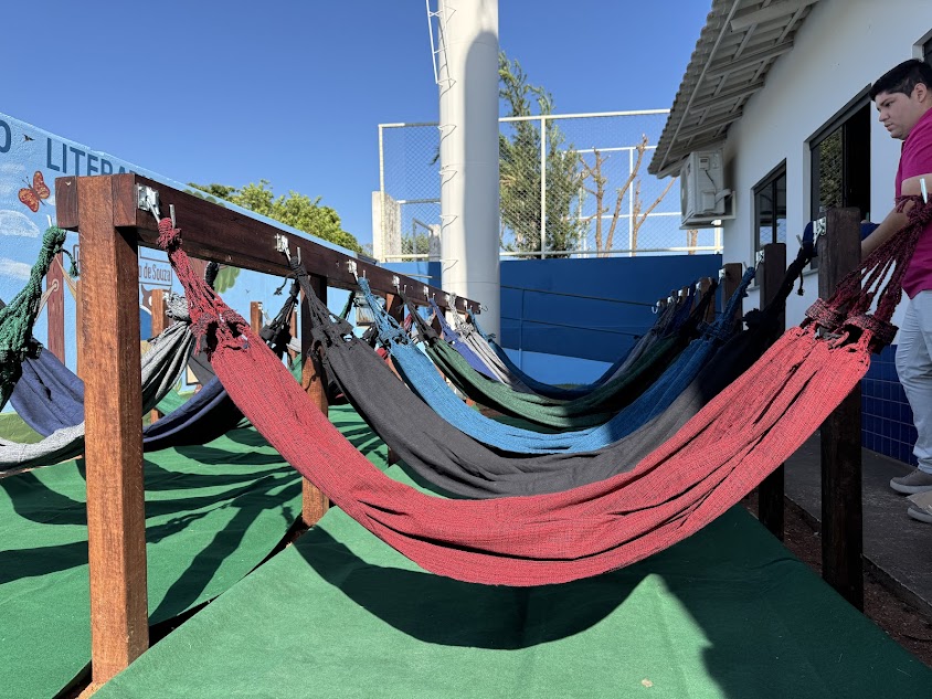 Prefeitura e Sicredi inauguram Redário Literário em Caracol
