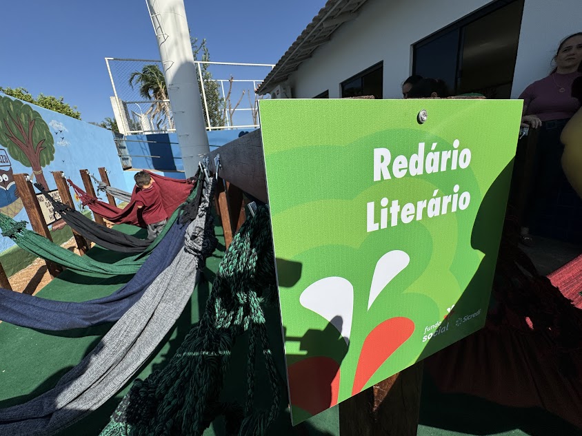 Prefeitura e Sicredi inauguram Redário Literário em Caracol