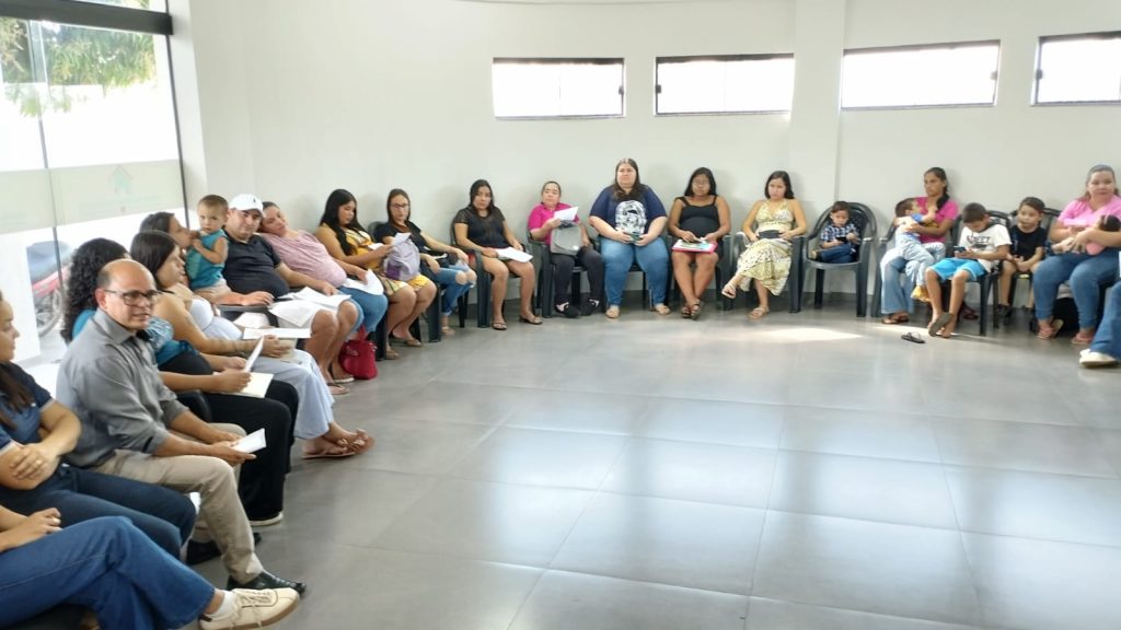 Caracol promove roda de conversa sobre a importância do aleitamento materno no Agosto Dourado