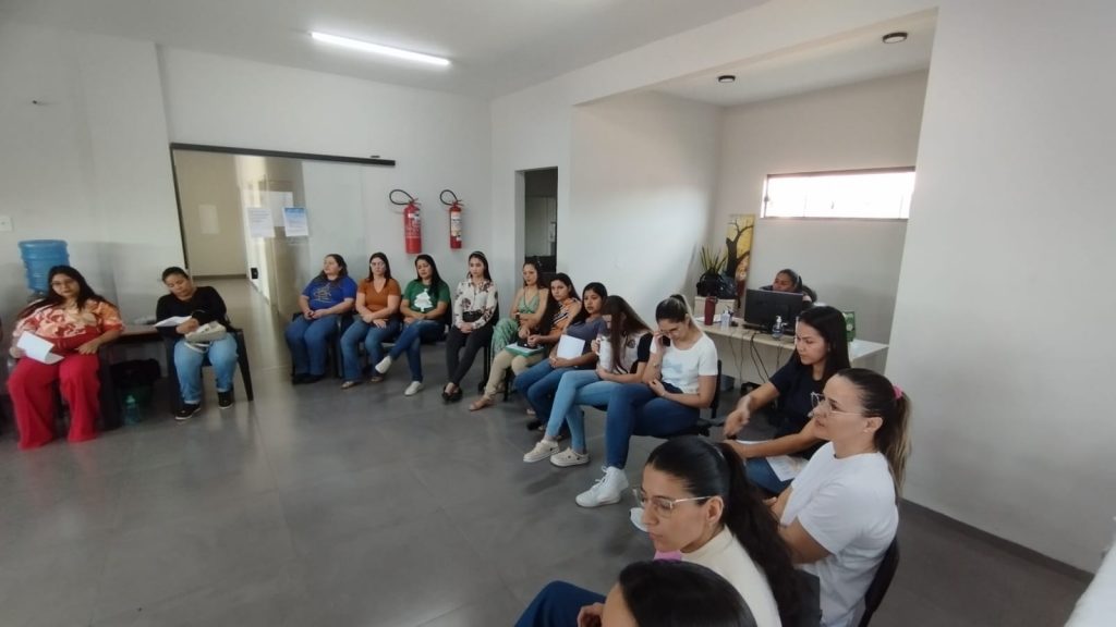 Caracol promove roda de conversa sobre a importância do aleitamento materno no Agosto Dourado