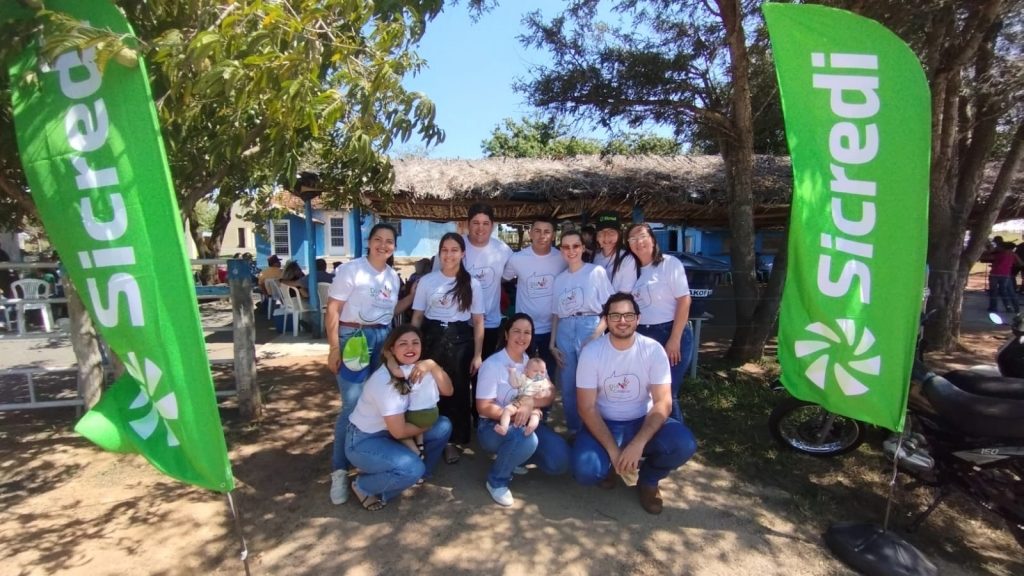 Prefeitura de Caracol promove almoço dançante para idosos do SCFV 60+ em parceria com Sicredi Prefeitura de Caracol promove almoço dançante para idosos do SCFV 60+ em parceria com Sicredi