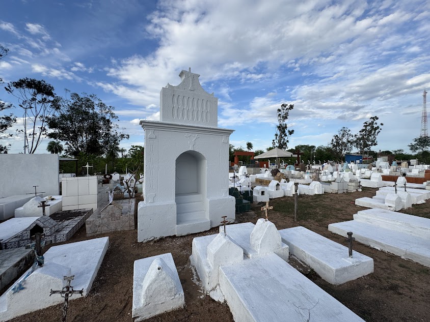 Prefeitura de Caracol organiza Cemitério Municipal para o Dia de Finados Prefeitura de Caracol organiza Cemitério Municipal para o Dia de Finados