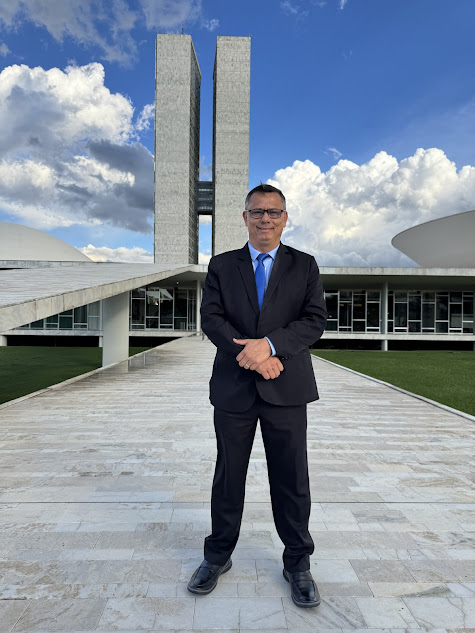 Prefeito Carlos Humberto Pagliosa e vereadores celebram resultados de viagem a Brasília Prefeito Carlos Humberto Pagliosa e vereadores celebram resultados de viagem a Brasília