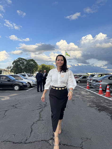 Prefeito Carlos Humberto Pagliosa e vereadores celebram resultados de viagem a Brasília Prefeito Carlos Humberto Pagliosa e vereadores celebram resultados de viagem a Brasília