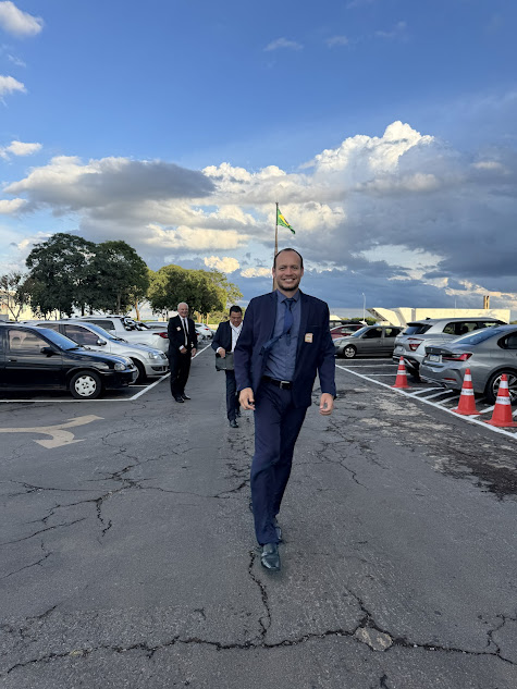 Prefeito Carlos Humberto Pagliosa e vereadores celebram resultados de viagem a Brasília Prefeito Carlos Humberto Pagliosa e vereadores celebram resultados de viagem a Brasília