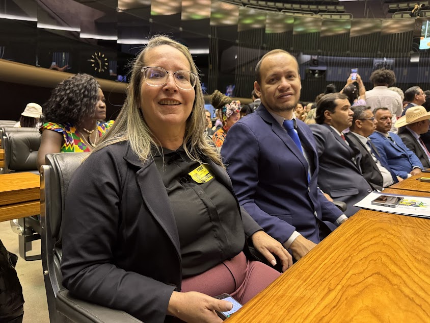 Prefeito Carlos Humberto Pagliosa e vereadores celebram resultados de viagem a Brasília Prefeito Carlos Humberto Pagliosa e vereadores celebram resultados de viagem a Brasília