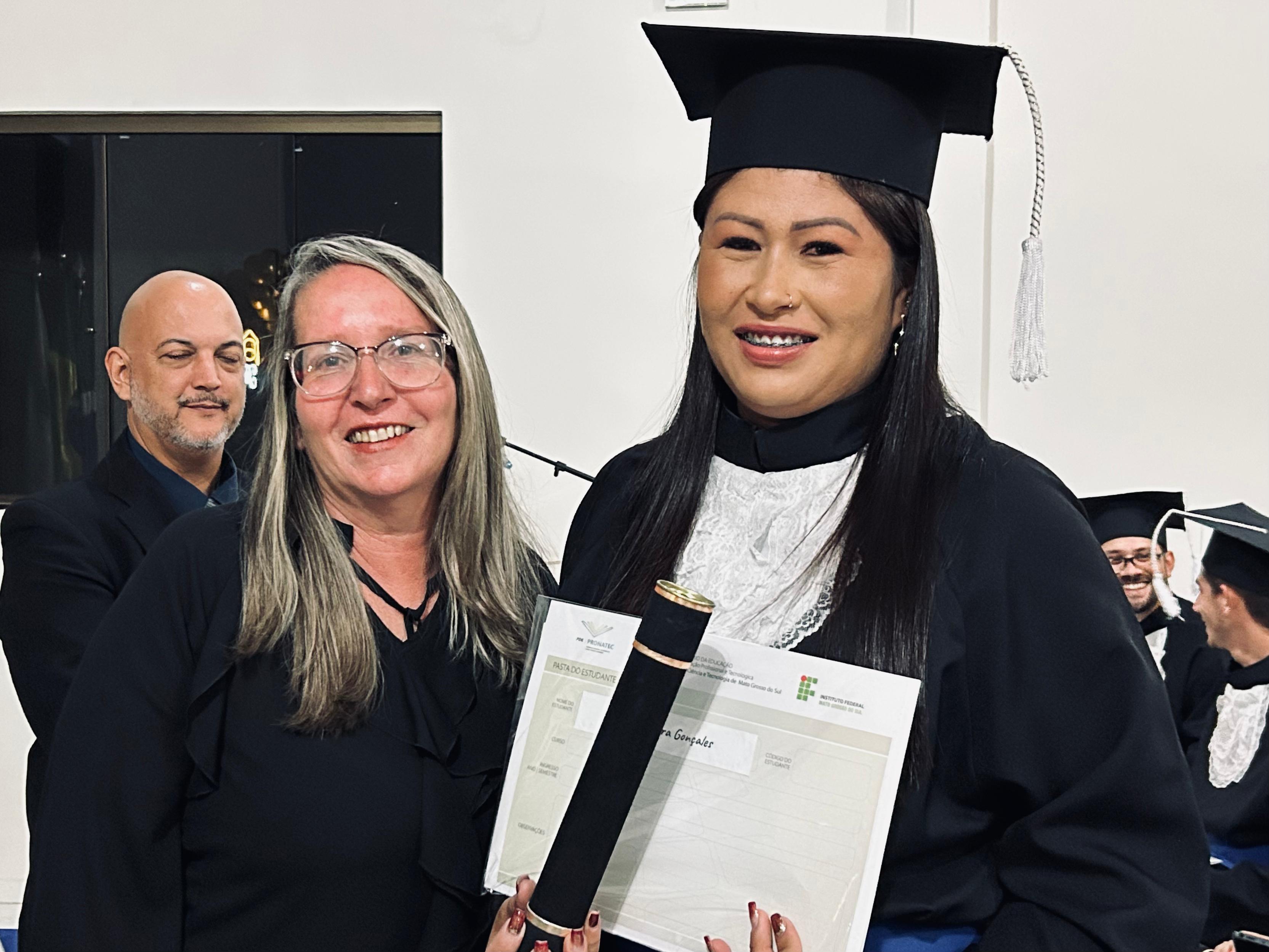 Caracol celebra formatura da primeira turma do Curso Técnico em Administração do Instituto Federal