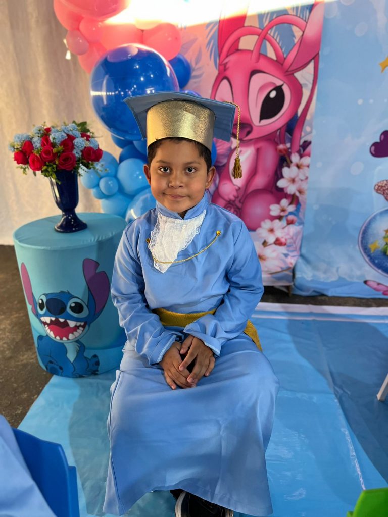 Escola Rural Inácio Silvestre Monteiro, no Alto Caracol, realiza formatura da Pré-Escola e do 9º ano