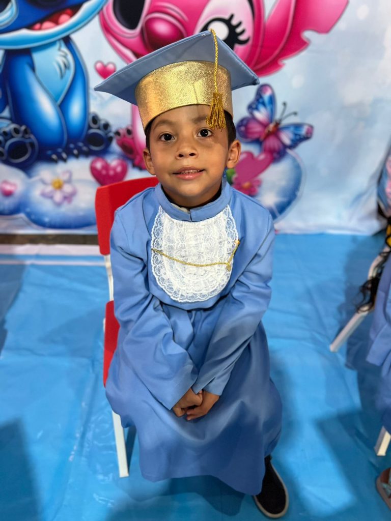 Escola Rural Inácio Silvestre Monteiro, no Alto Caracol, realiza formatura da Pré-Escola e do 9º ano