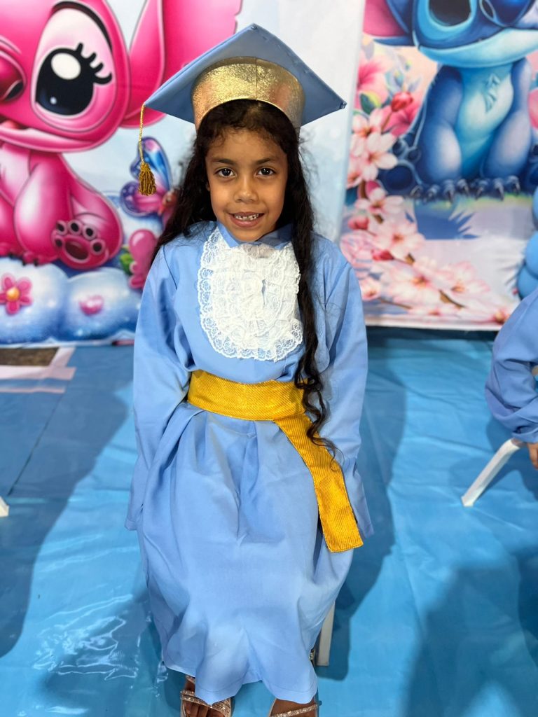 Escola Rural Inácio Silvestre Monteiro, no Alto Caracol, realiza formatura da Pré-Escola e do 9º ano