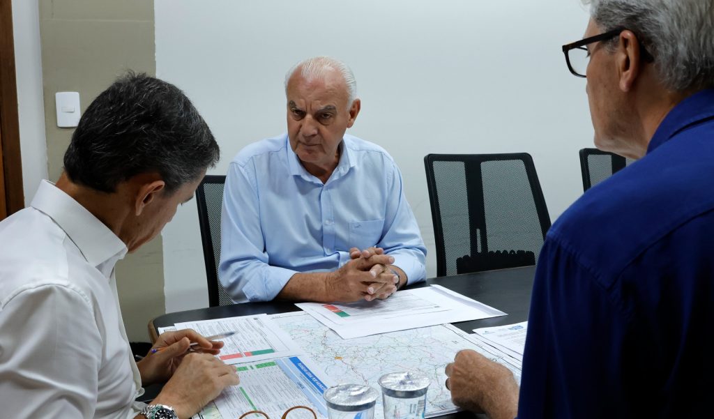 Avançam novos projetos e obras em Caracol