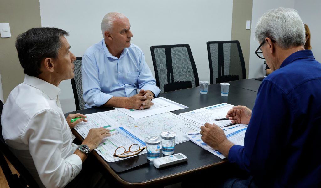 Avançam novos projetos e obras em Caracol