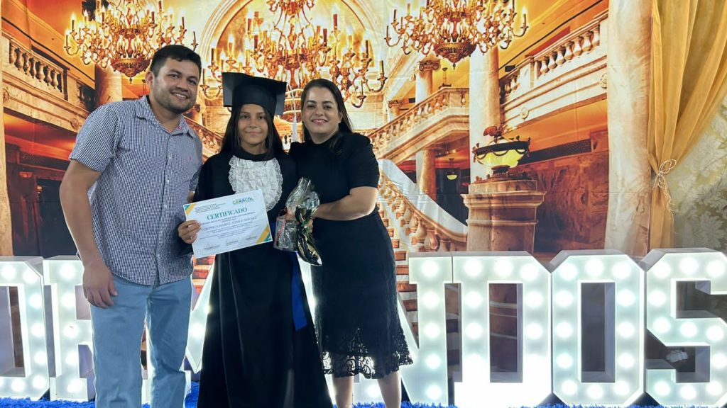 Formatura do 9� ano da Escola Jo�o Jos� Leite da Silva marca encerramento de ciclo em Caracol