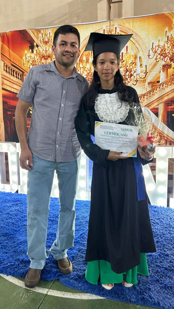 Formatura do 9� ano da Escola Jo�o Jos� Leite da Silva marca encerramento de ciclo em Caracol