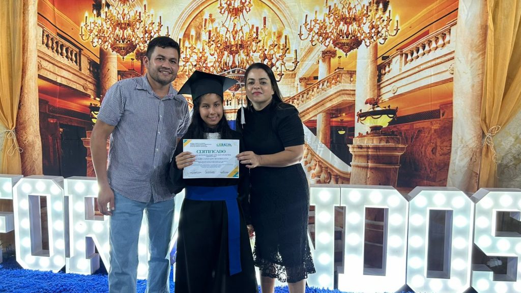 Formatura do 9� ano da Escola Jo�o Jos� Leite da Silva marca encerramento de ciclo em Caracol