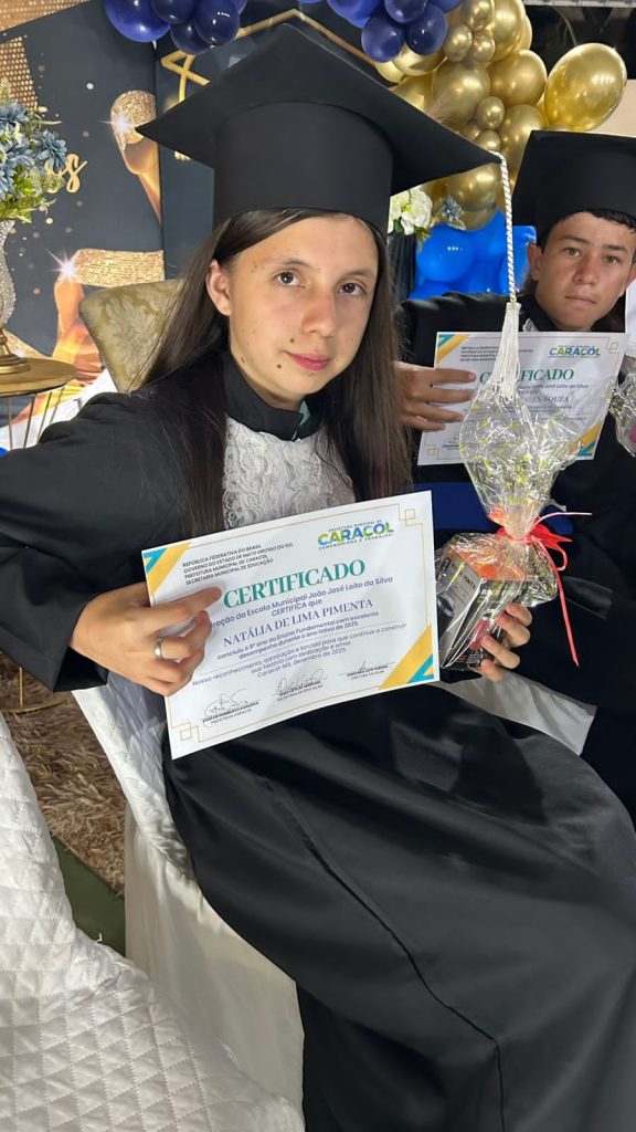 Formatura do 9� ano da Escola Jo�o Jos� Leite da Silva marca encerramento de ciclo em Caracol