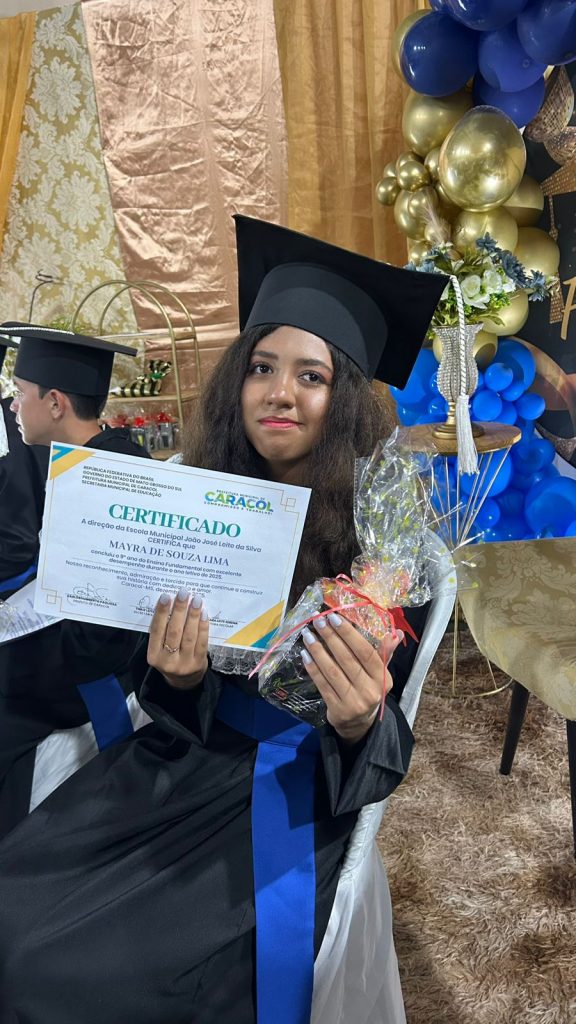 Formatura do 9� ano da Escola Jo�o Jos� Leite da Silva marca encerramento de ciclo em Caracol